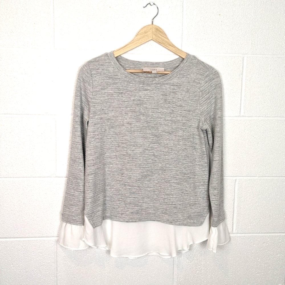 2/$20 LOFT Blouse XS-S Frilly Ribbed Long Sleeve Lightweight Grey Slim Fit Crew